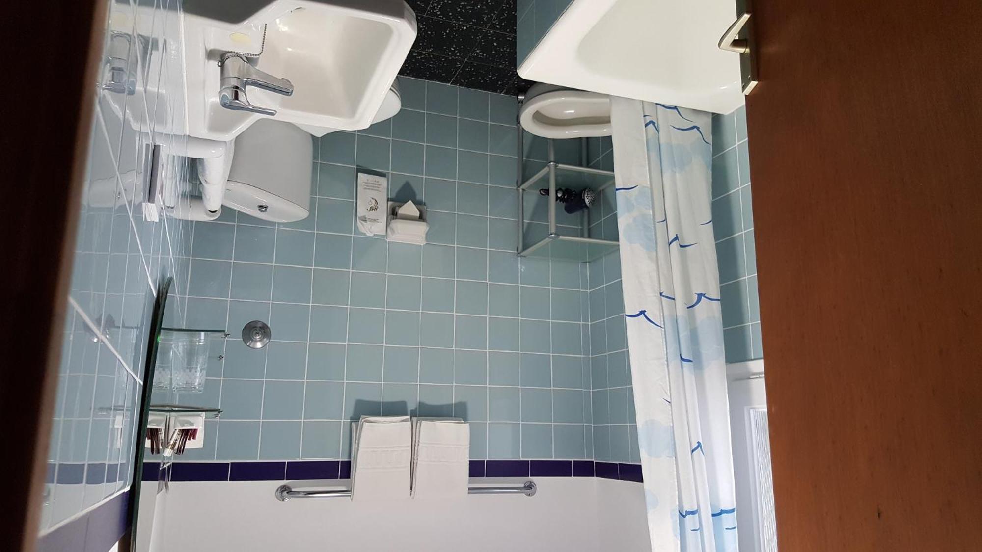 Hostal Residencia Catalina Palamós Eksteriør bilde
