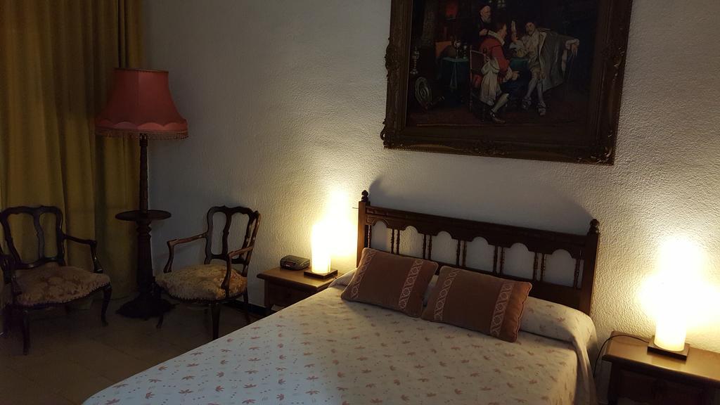 Hostal Residencia Catalina Palamós Eksteriør bilde