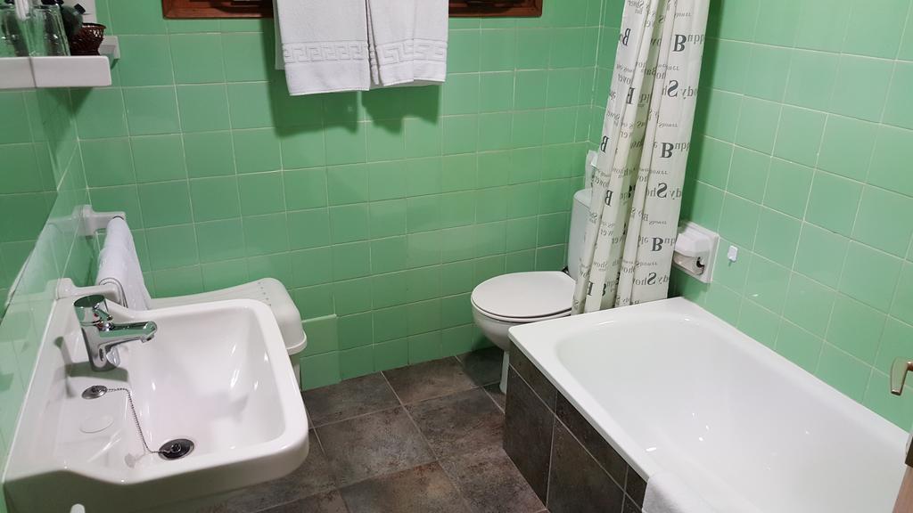 Hostal Residencia Catalina Palamós Eksteriør bilde