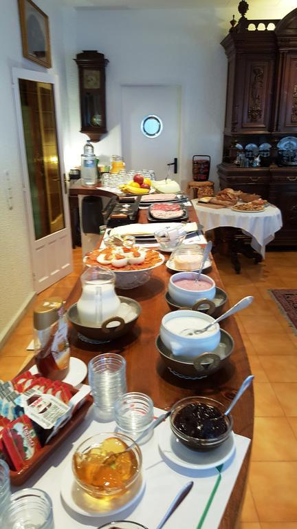 Hostal Residencia Catalina Palamós Eksteriør bilde